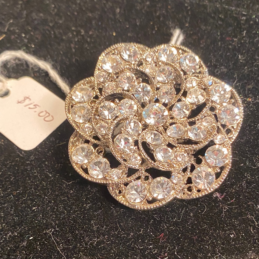 Gold Floral Crystal Brooch Pin - Sparkling Clear Rhinestones